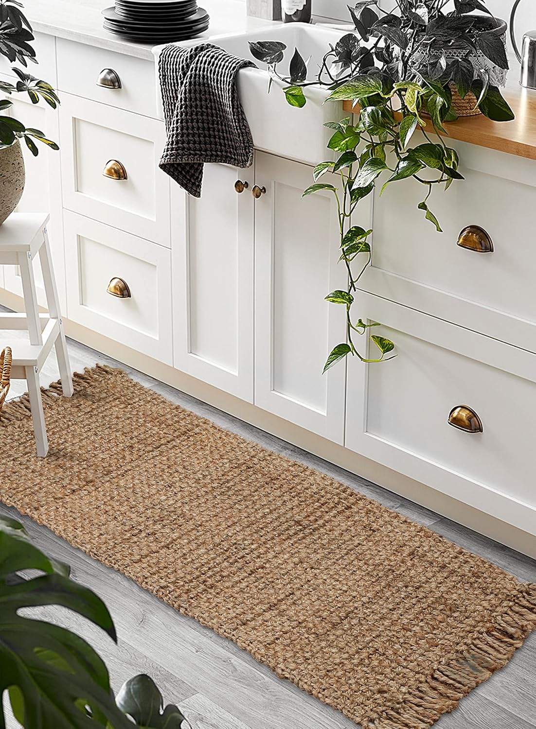 Hand Woven Jute Rug 2'x3'