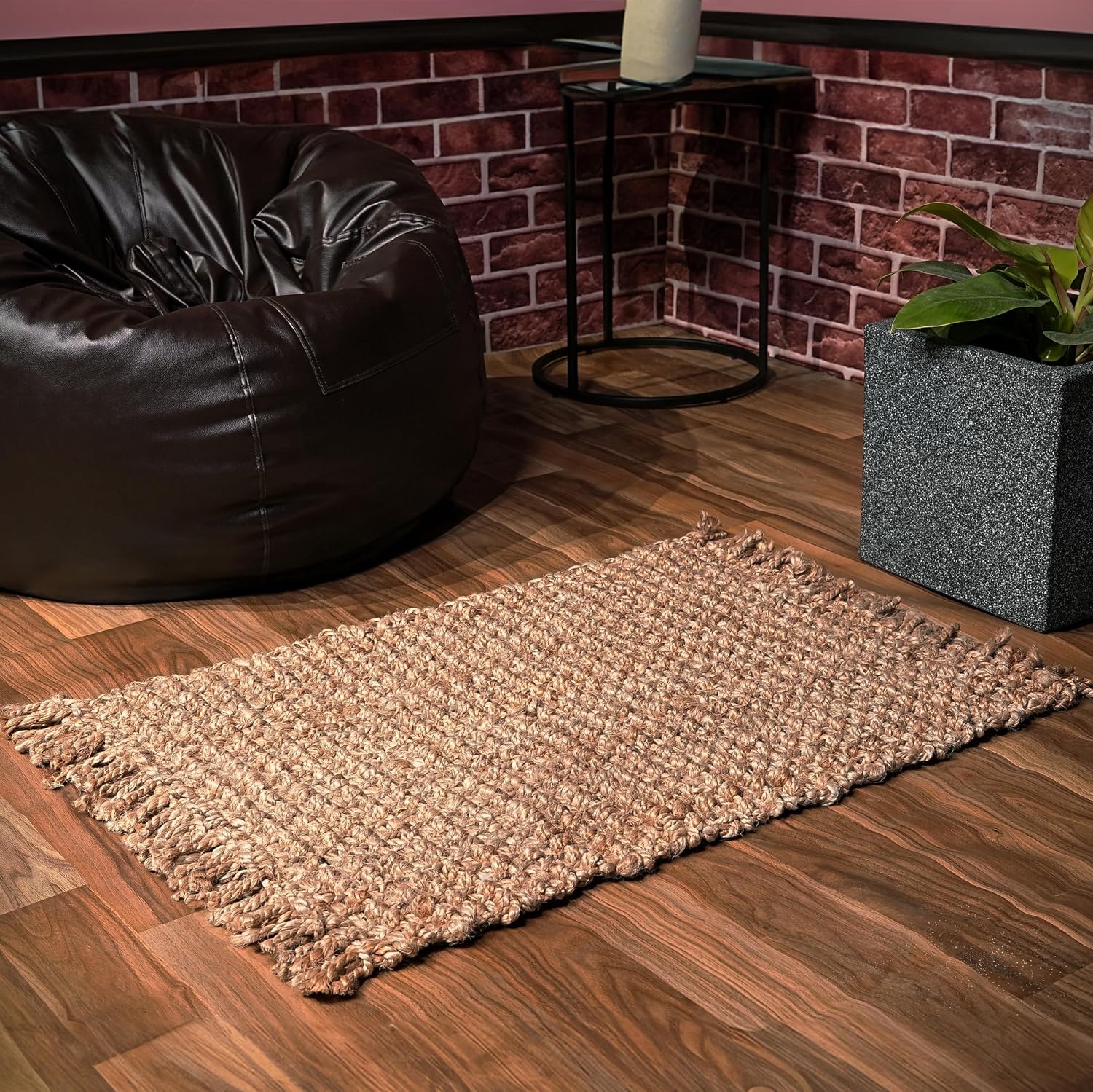 Hand Woven Jute Rug 2'x3'